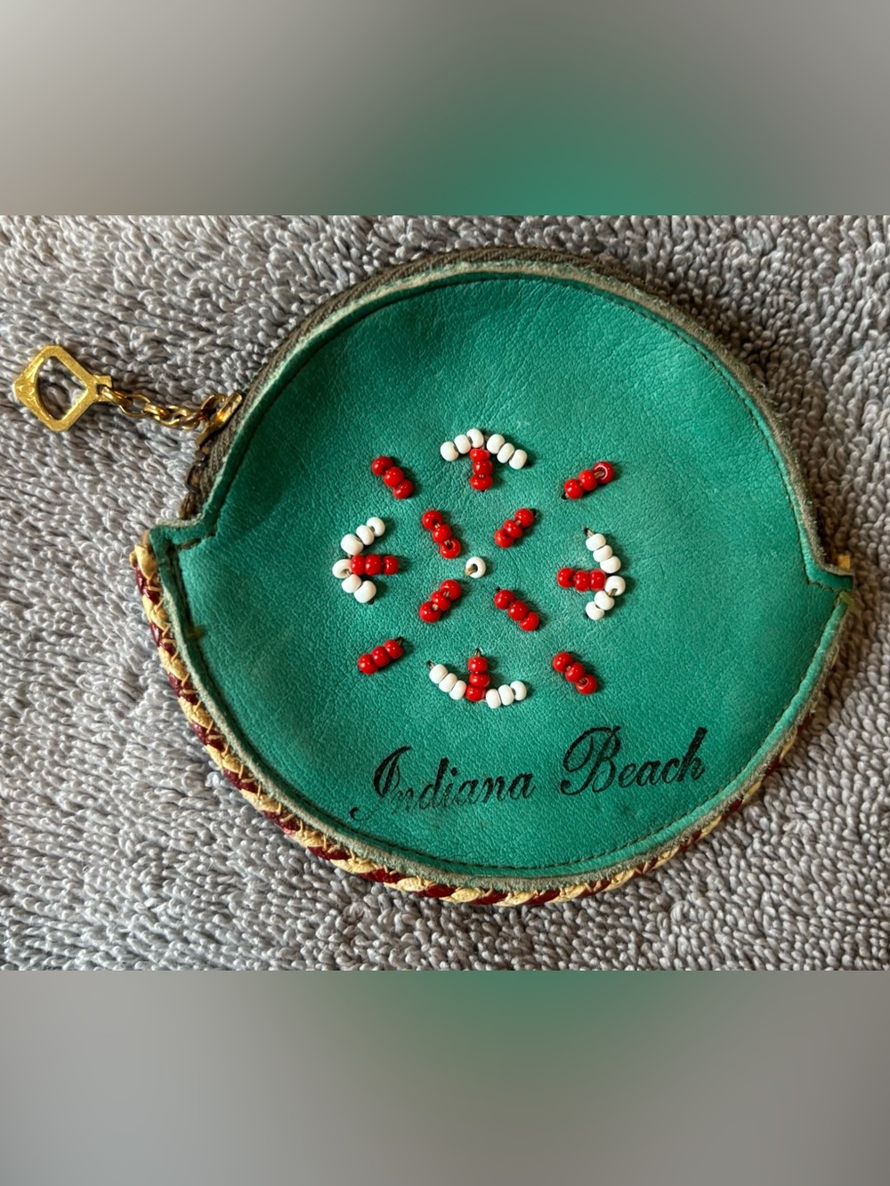 Vintage Genuine Leather Beaded Souvenir Collectible Indiana Beach Coin Purse